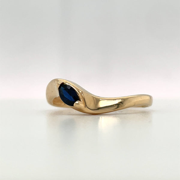 Twist Marquise Sapphire