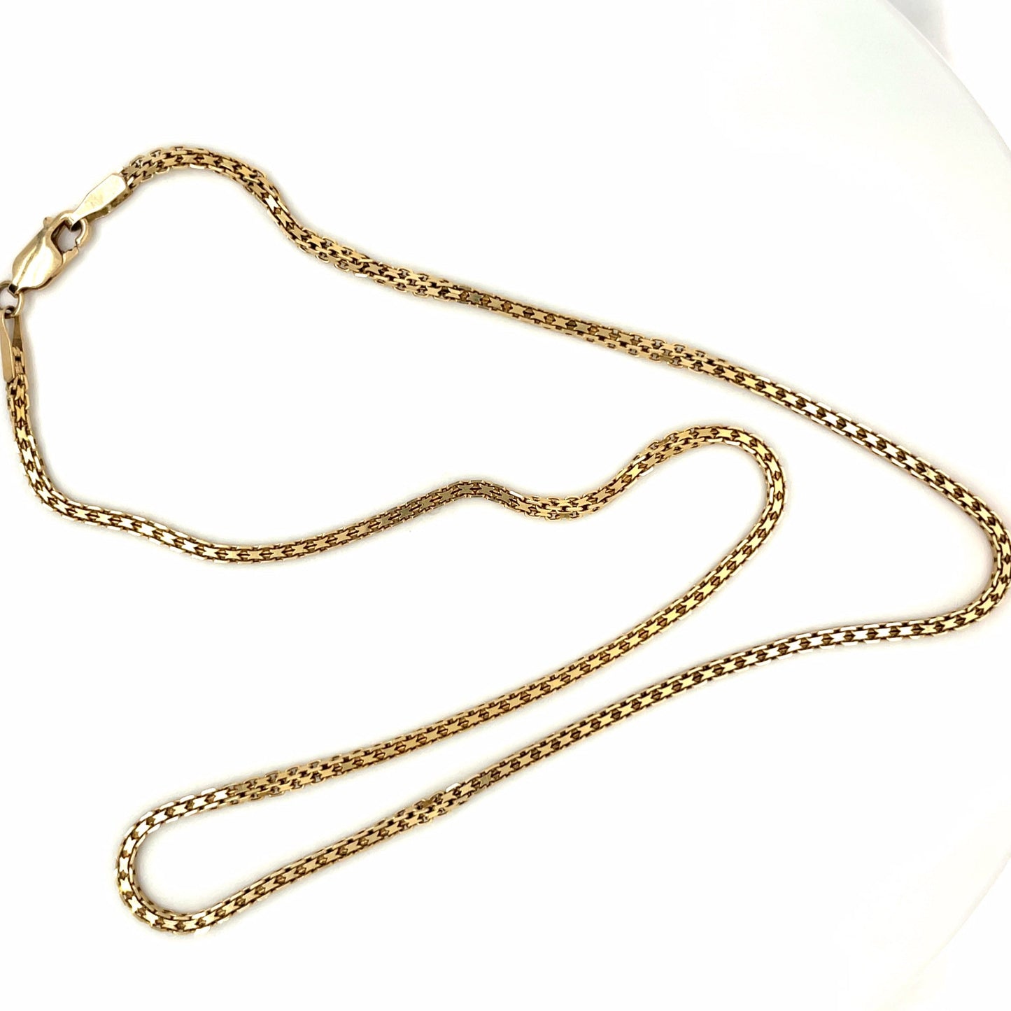 Chunky Box Chain Gold