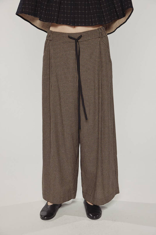 Wide Leg Straight Pants