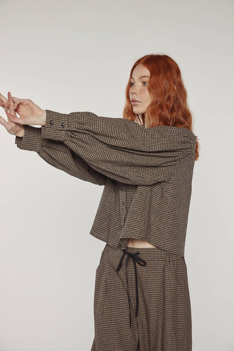 Volume Sleeve Blouse