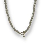 Choker Pearls & Gold Toggle