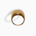 The Lustré Ring