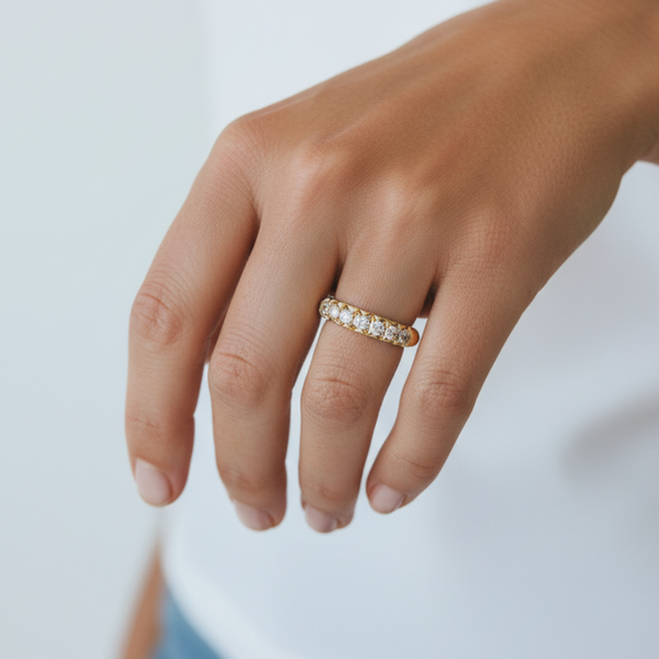French Pavé Band