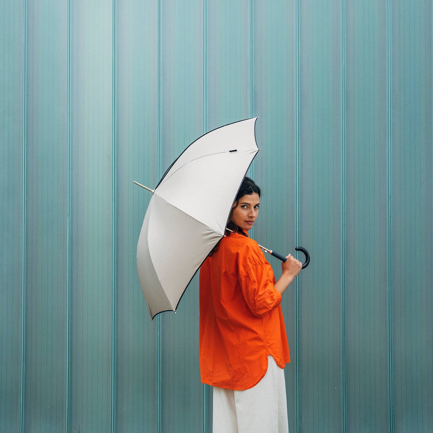 EZPELETA Smooth Auto Umbrella with design details