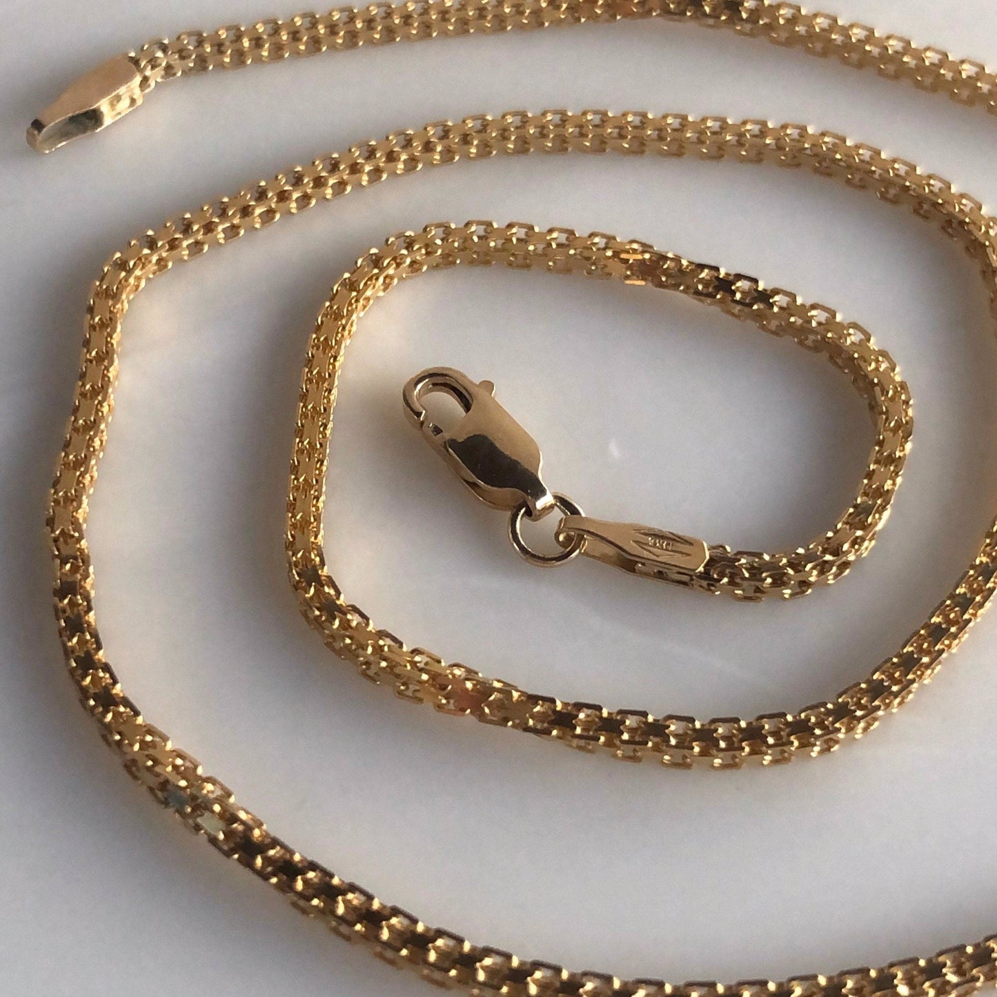 Chunky Box Chain Gold